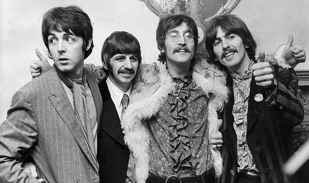 Beatlesi su dobili prvu nominaciju za nagradu BRIT u 42 godine za svoju posljednju pjesmu Now and Then – s vokalom Johna Lennona zahvaljujući umjetnoj inteligenciji