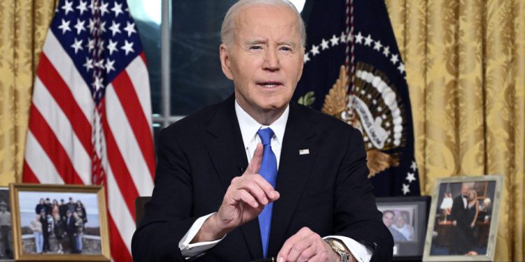 Biden kritizira američku ‘oligarhiju i tehnološki industrijski kompleks’ — RT World News