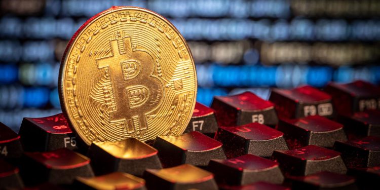 Bitcoin u jednom danu pao za više od šest posto
