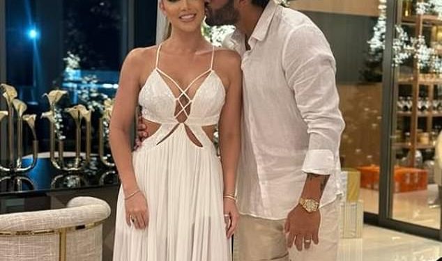 Bivša brazilska zvijezda Hulk oženio je nećakinju svoje bivše supruge na vjerskoj ceremoniji vjenčanja i izjavio: ‘Ujedinjujemo se u jedno srce’