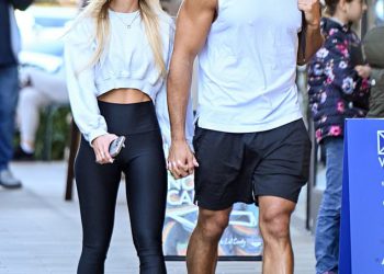 Bivši Britney Spears Sam Asghari drži se za ruke s djevojkom Brooke Irvine nakon vježbanja u teretani u Los Angelesu