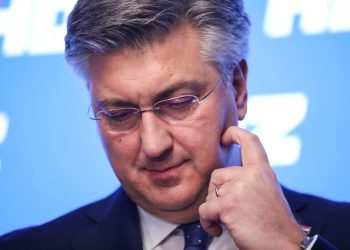 CROBAROMETAR ZA SIJEČANJ Između HDZ-a i SDP-a sve manja razlika, DP potonuo na političku marginu | NACIONAL.HR