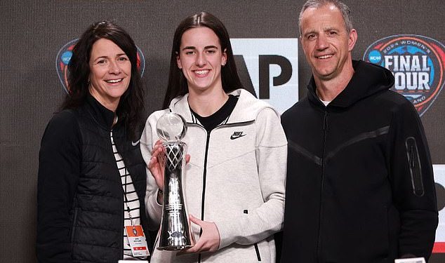 Caitlin Clark otkriva genijalan način na koji su je roditelji zaštitili od slave… i ‘tužne’ stvarnosti zapošljavanja na koledžu