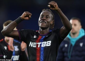 Chelsea razmatra OPOZIVANJE igrača s posudbe ovaj mjesec zbog krize s ozljedama u obrani unatoč inzistiranju prošlog ljeta da NEMA BUDUĆNOSTI u klubu