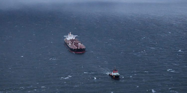 Cijene vozarina za supertankere skočile zbog proširenja američkih sankcija na rusku naftu