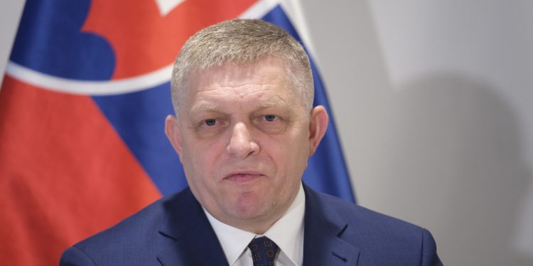 Članica EU-a obećala staviti veto na buduću pomoć Ukrajini — RT World News