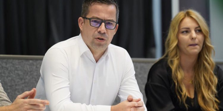 Dalmatinski HDZ-ovac čestitao Milanoviću – DALMACIJA DANAS