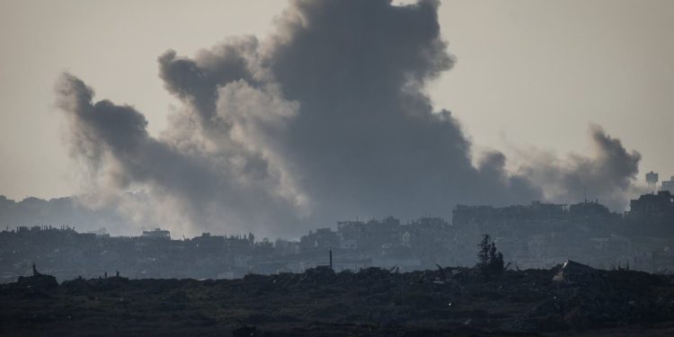 Dogovor o prekidu vatre između Izraela i Hamasa na oštrici noža dok Netanyahu prijeti daljnjim borbama