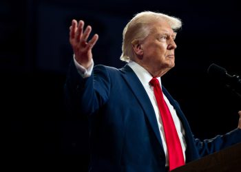 Dok se globalna dominacija Zapada urušava, elite očajnički žele okriviti Trumpa. Nisu u pravu — RT World News