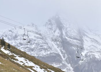 Dva tinejdžera na intenzivnoj njezi nakon rušenja španjolske žičare