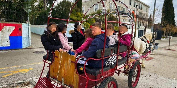 Ekipa Humanitarnog Adventa u Siromašnoj dječjem domu Maestral donirala 7178 eura