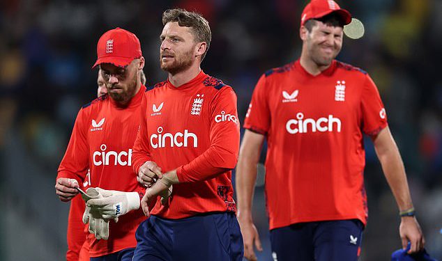 Engleska nepromijenjeno ime momčadi za ključni treći T20 protiv Indije – dok Brendon McCullum zadržava svoju vjeru u tempo unatoč uzastopnim porazima