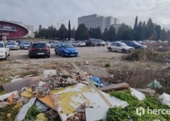 FOTO Sramotni prizori u blizini SKB Mostar