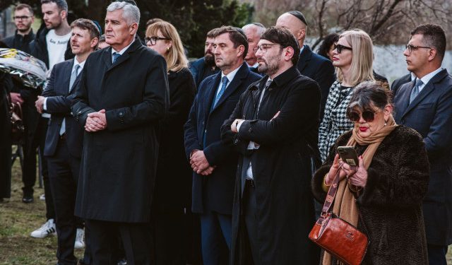 FOTO U Mostaru obilježena godišnjica Holokausta