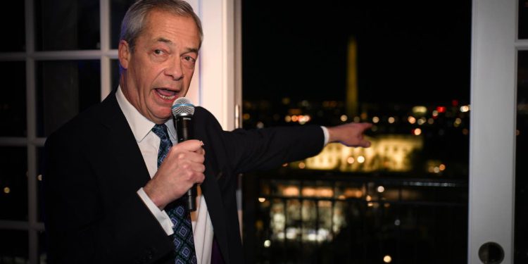 Farage proglasio ‘budućeg britanskog premijera’ na zabavi uz šampanjac u čast Trumpa