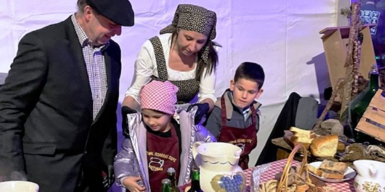 Festival istarske supe, Izložba vina i Izložba maslinovih ulja Rovinjštine