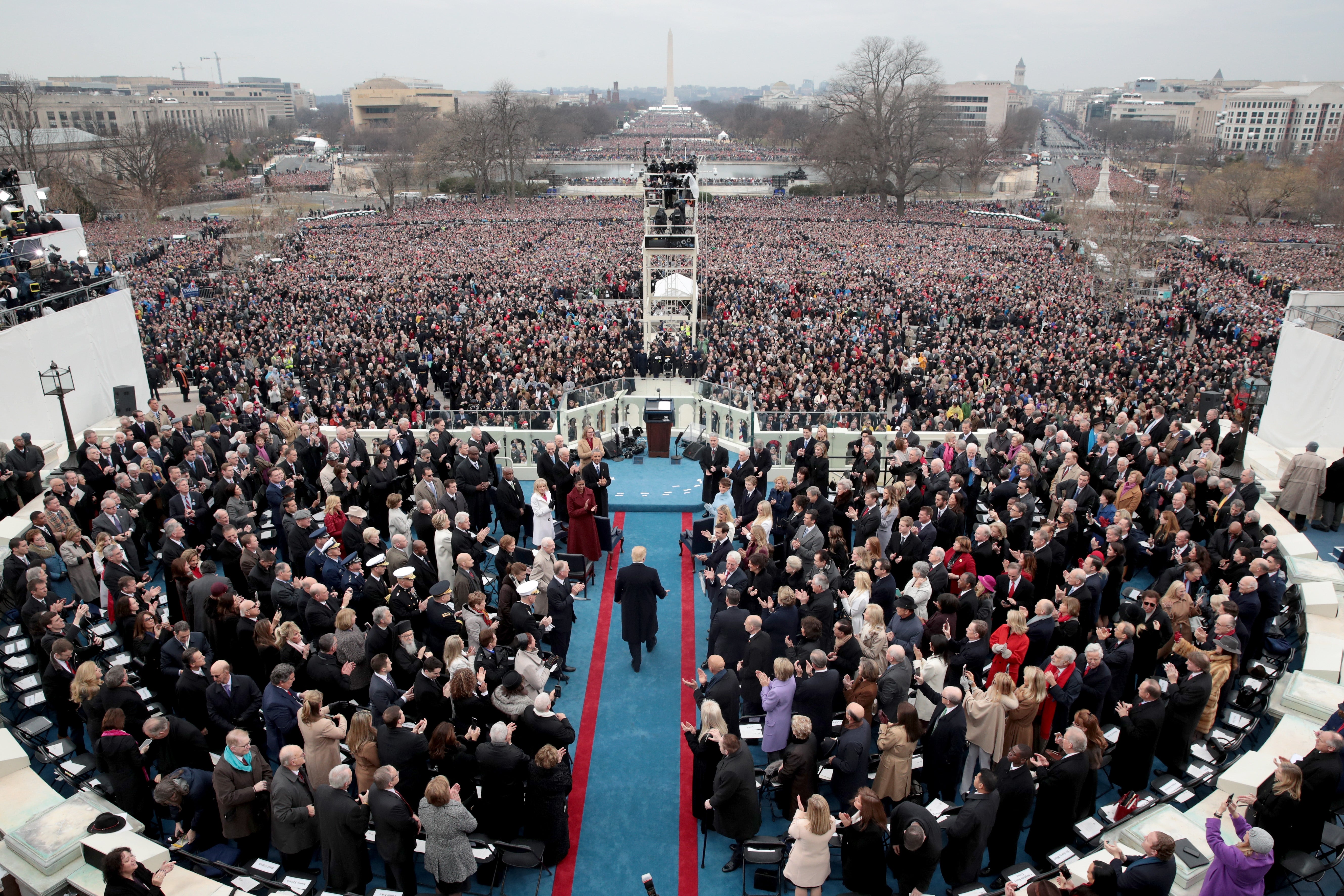 Donald Trump stiže na američki Kapitol 20. siječnja 2017. na svoju inauguraciju