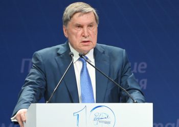 Glavni Putinov pomoćnik govori o izvješćima o telefonskom razgovoru s Trumpom — RT World News