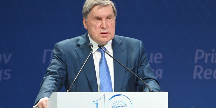 Glavni Putinov pomoćnik govori o izvješćima o telefonskom razgovoru s Trumpom — RT World News