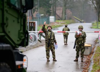 Glavni vojni zapovjednik EU-a želi trupe na Grenlandu — RT World News