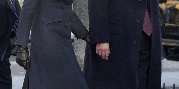 Gledajte uživo: Inauguracijska parada Donalda Trumpa održava se unutar Capitola dok je Washington DC pogođen niskim temperaturama