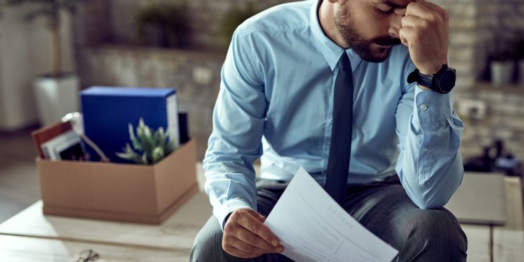 Globalna nezaposlenost stagnira na pet posto. Usporeno gospodarstvo koči oporavak tržišta rada