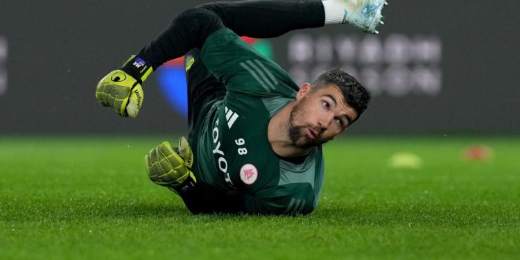 Gollini ide u Romu, Ryan u Lens