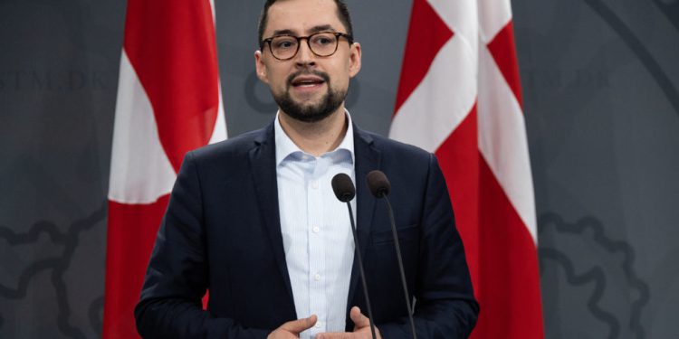 Grenland odgovara na Trumpov prijedlog za kupnju — RT World News