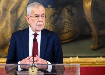 IZVANREDNO OBRAĆANJE Austrijski predsjednik najavio mogućnost formiranja vlasti s desničarima | NACIONAL.HR