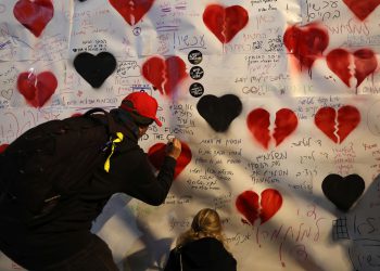 NAPOKON Prvi kamioni s pomoći ušli u Pojas Gaze | NACIONAL.HR