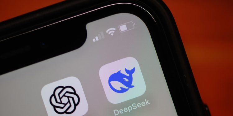 Indija će ove godine razviti suparnika Deepseeka – IT ministar – RT Indija