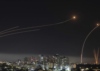 Iran upozorava Izrael na mogući ‘rat velikih razmjera’ — RT World News