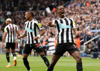 Između Henryja i Shearera nalazi se Isak, fenomen koji je osvojio velika imena Europe: vrijedi 175 milijuna!