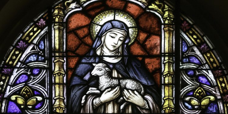 Izmolite snažnu molitvu zaštite čudotvornoj svetici: Nakon smrti ukazala se s janjetom u ruci