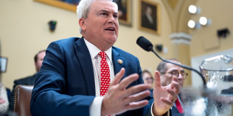 Izvješće nadzornog doma kaže da rad na daljinu ‘rasipa milijarde’ novca poreznih obveznika uoči prvog saslušanja