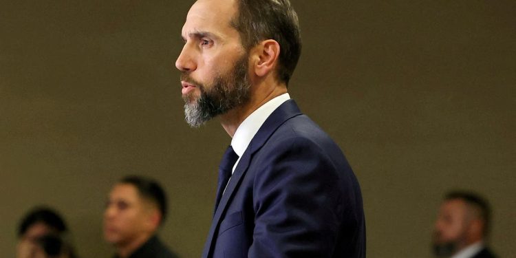 Jack Smith daje ostavku u Ministarstvu pravosuđa nakon što je dovršio Trumpova izvješća