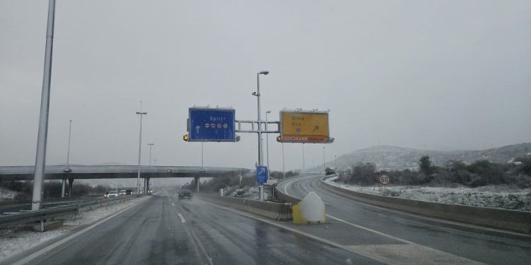 Jedan jedini vlak i jedan popodnevni let: Kako do Zagreba kad je cesta zatvorena?