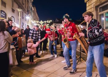 Jeste li već čuli i vidjeli ovaj talentirani bend u gradu? Evo tko su najpopularniji momci na ulicama Splita