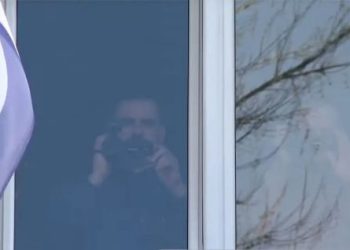 KOPIRAJU MOSTAR Studente u Banjoj Luci koji su prosvjedovali snimali iz Rektorata