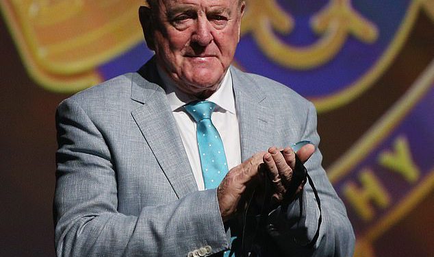 Kako se legenda AFL -a bori kako bi dokazao da je zakoniti vlasnik svoje tri Brownlow medalje nakon što su nestali prije 30 godina – ali sada su u prodaji za više od 120.000 dolara