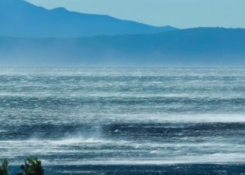 Kaos zbog bure: U prekidu su sve katamaranske linije koje povezuju Split i otoke