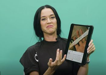 Katy Perry otkriva urnebesno mjesto na koje pohranjuje svoj pozitivan test na trudnoću nakon što je saznala da ona i zaručnik Orlando Bloom očekuju kćer Daisy Dove