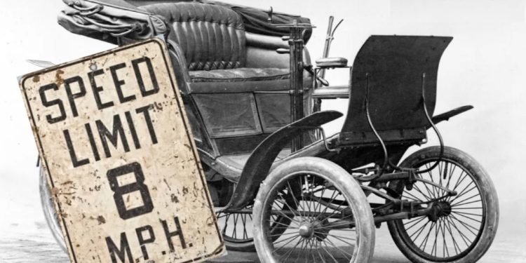 PRETEČA RADARSKIH KAMERA Prva kazna za brzinu naplaćena prije 129 godina u Londonu, 13 km/h bila je obijesna vožnja! | NACIONAL.HR