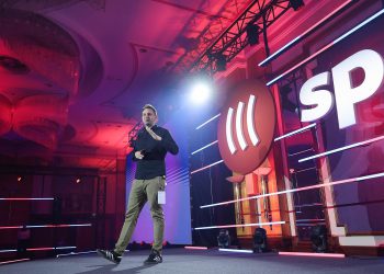 Kineski tehno divovi – TikTok, AliExpress, SHEIN, Temu, WeChat i Xiaomi, na udaru zbog nezakonitog slanja podataka u Kinu