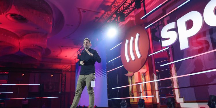 Kineski tehno divovi – TikTok, AliExpress, SHEIN, Temu, WeChat i Xiaomi, na udaru zbog nezakonitog slanja podataka u Kinu