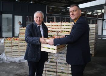 Koja divna gesta, Vukovarci donirali tone jabuka našim udrugama, zdravstvenim ustanovama, vrtićima