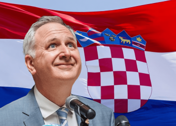 Krstulović Opara: “Brkati i zločesti milicioneri su zafrkavali žene. One su se satima ‘drndale’ do Trsta do bi kupile nešto za Božić. Sjećam se tog terora i te muke. Hvala Bogu da naša djeca to ne znaju”