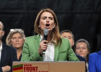 Lider francuskih Zelenih poziva na zabranu X-a u EU — RT World News