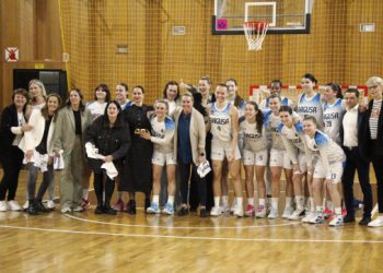 Lijepa priča u Gospinom polju: Okupila se ekipa Raguse koja je nastupala prije 20 godina