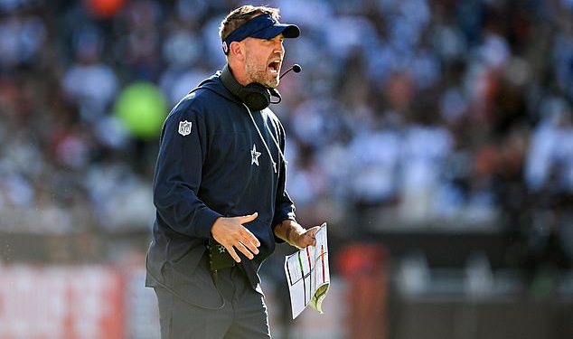 Ljutiti navijači Dallas Cowboysa obećali su ‘bojkot’ momčadi i osudili Jerryja Jonesa zbog imenovanja Briana Schottenheimera za glavnog trenera